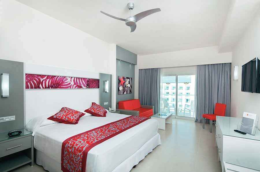 riu playa blanca 4-min