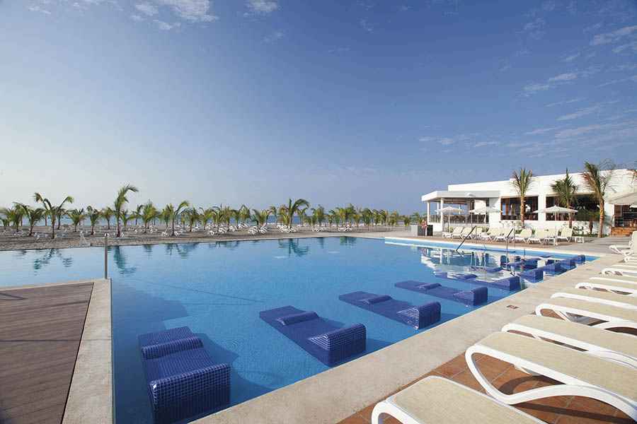 riu playa blanca 8-min